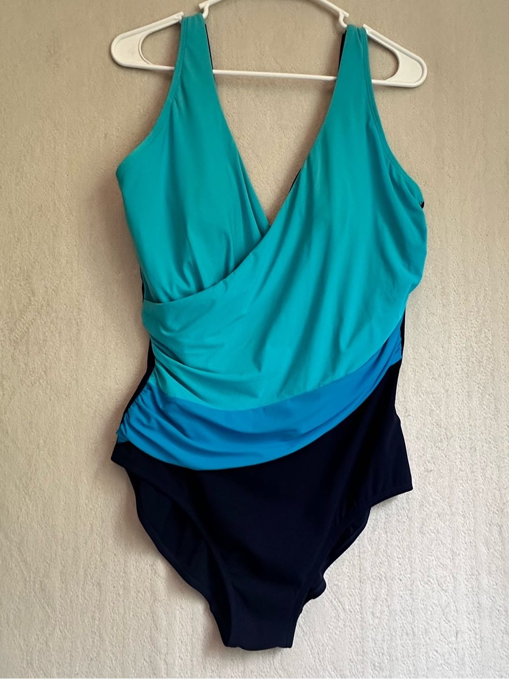 L.L. Bean Shaping V-Neck Wrap One-Piece Swimsuit Sz 16 Colorblock Mature Ruching